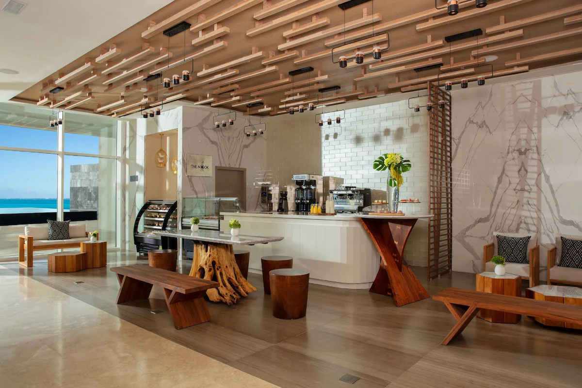 Coffee shop at Breathless Cancún Soul Resort & Spa