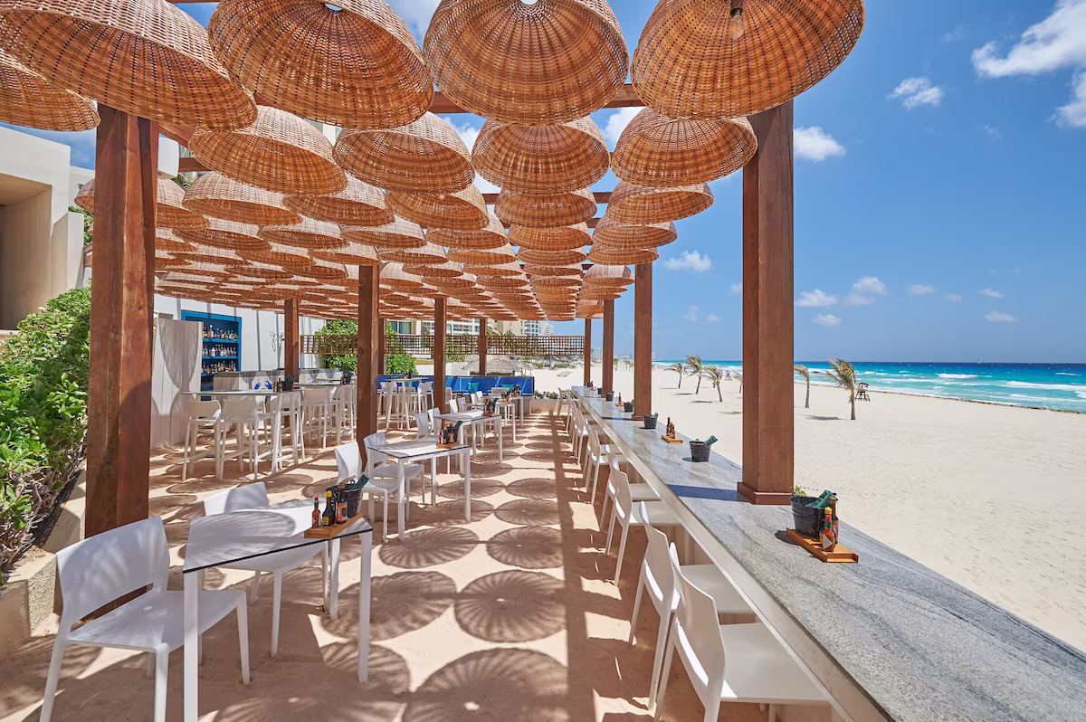 Restaurant dining at Live Aqua Beach Resort Cancún