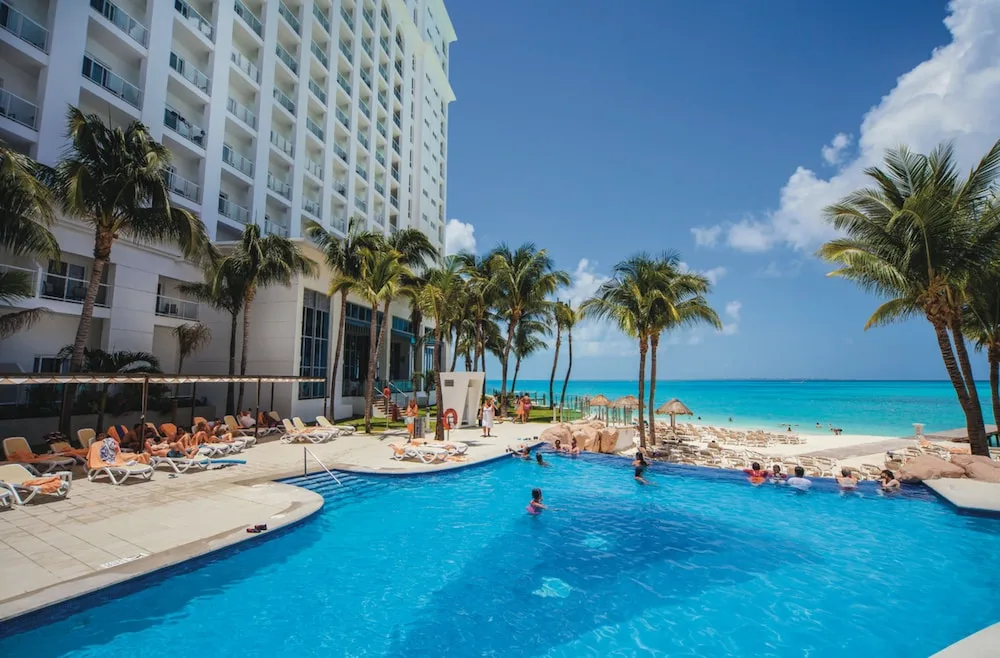 Pool deck at Hotel Riu Cancún