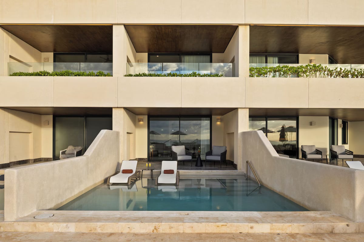 Ground-floor swim-out junior suites at Secrets Mirabel Cancún